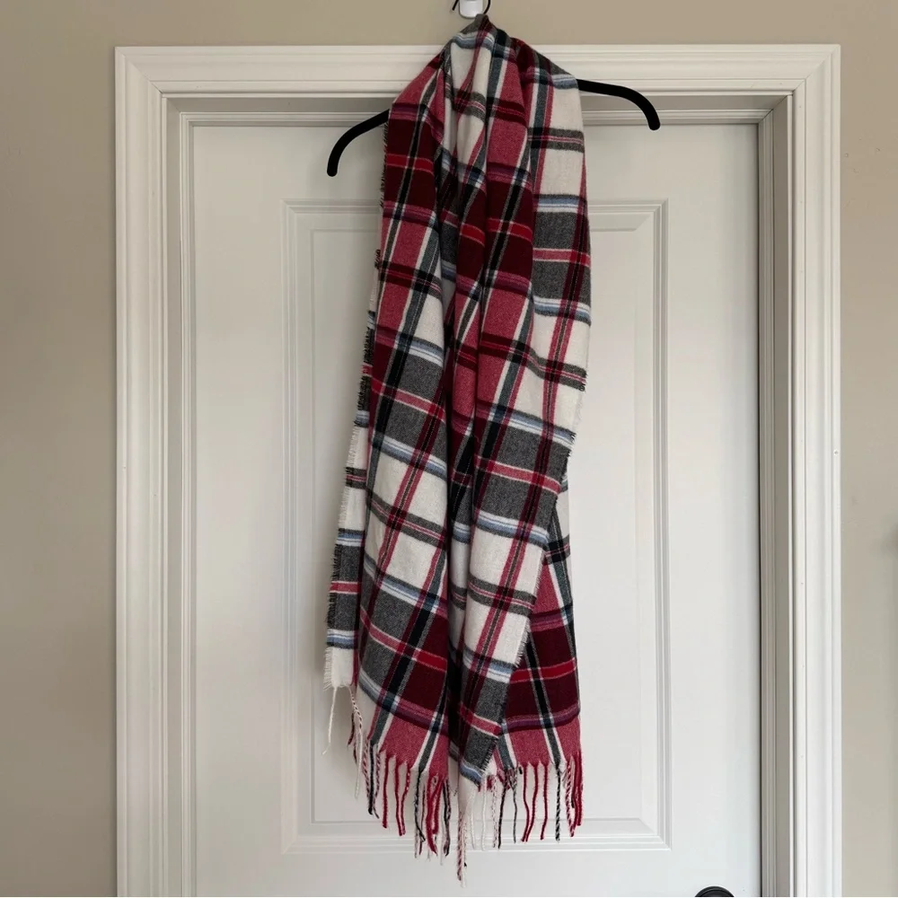 J. Jill Cozy & Pretty Plaid Tartan Scarf | OS